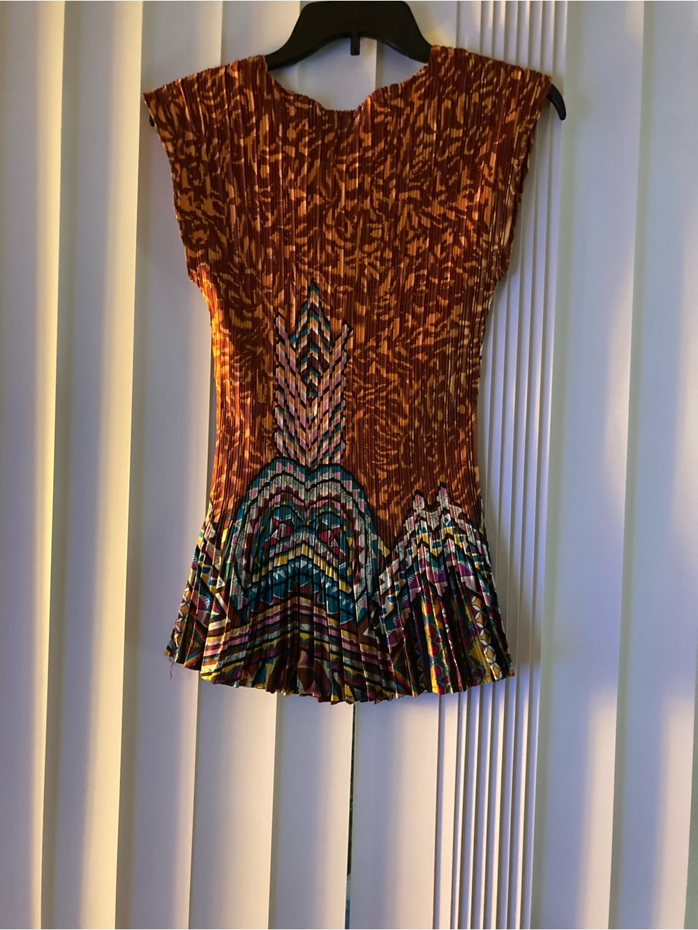 Milano Rust and Multicolor Pleated Cap-Sleeve Top